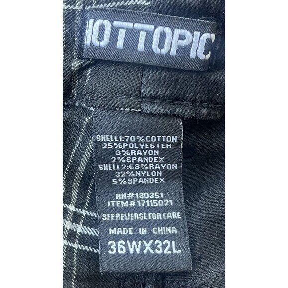 Hot Topic Mens Jeans Goth 36X32 Black & White Grid Split Leg Stinger Grunge - Picture 9 of 10